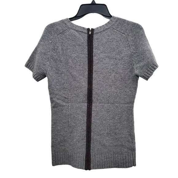 BCBGMaxAzria Women's Gray 100% Wool Short Sleeve Full Back Zip Sweater Size M - Picture 6 of 7